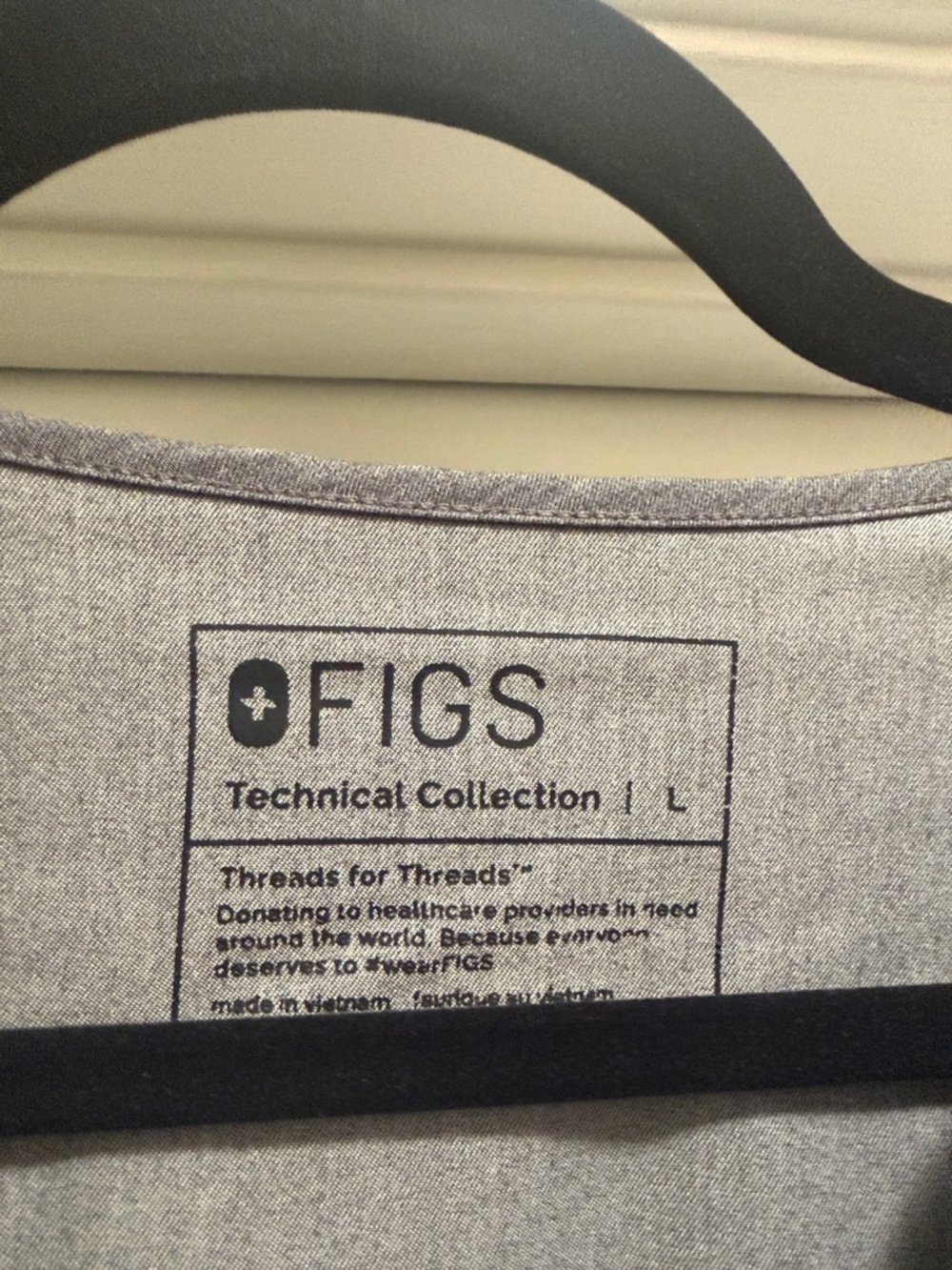 Figs Technical Collection Top in graphite